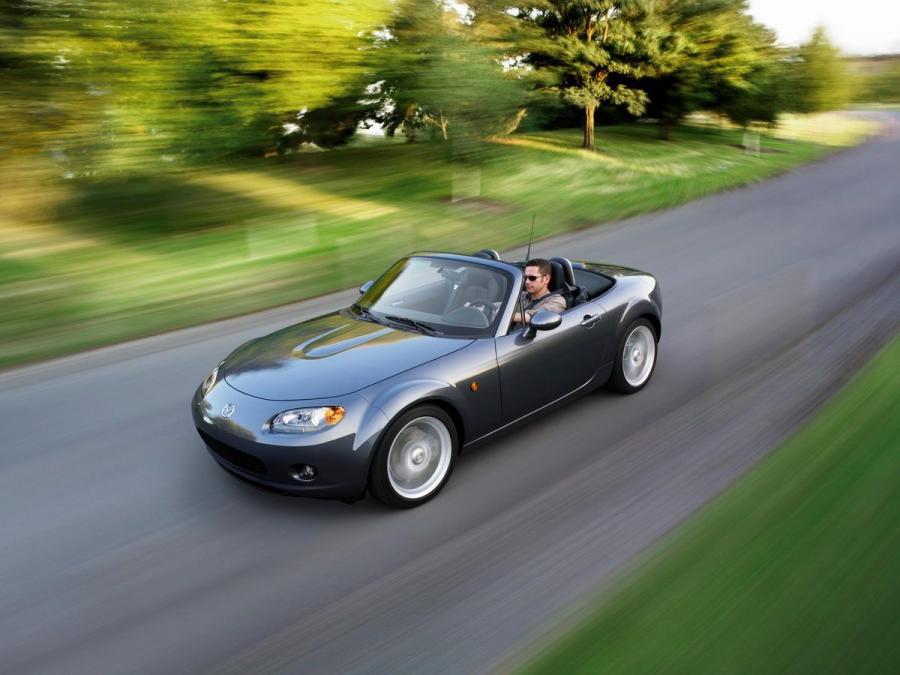  Mazda MX-5 Roadster Coupe 2006 года  (фото 113 из 212)